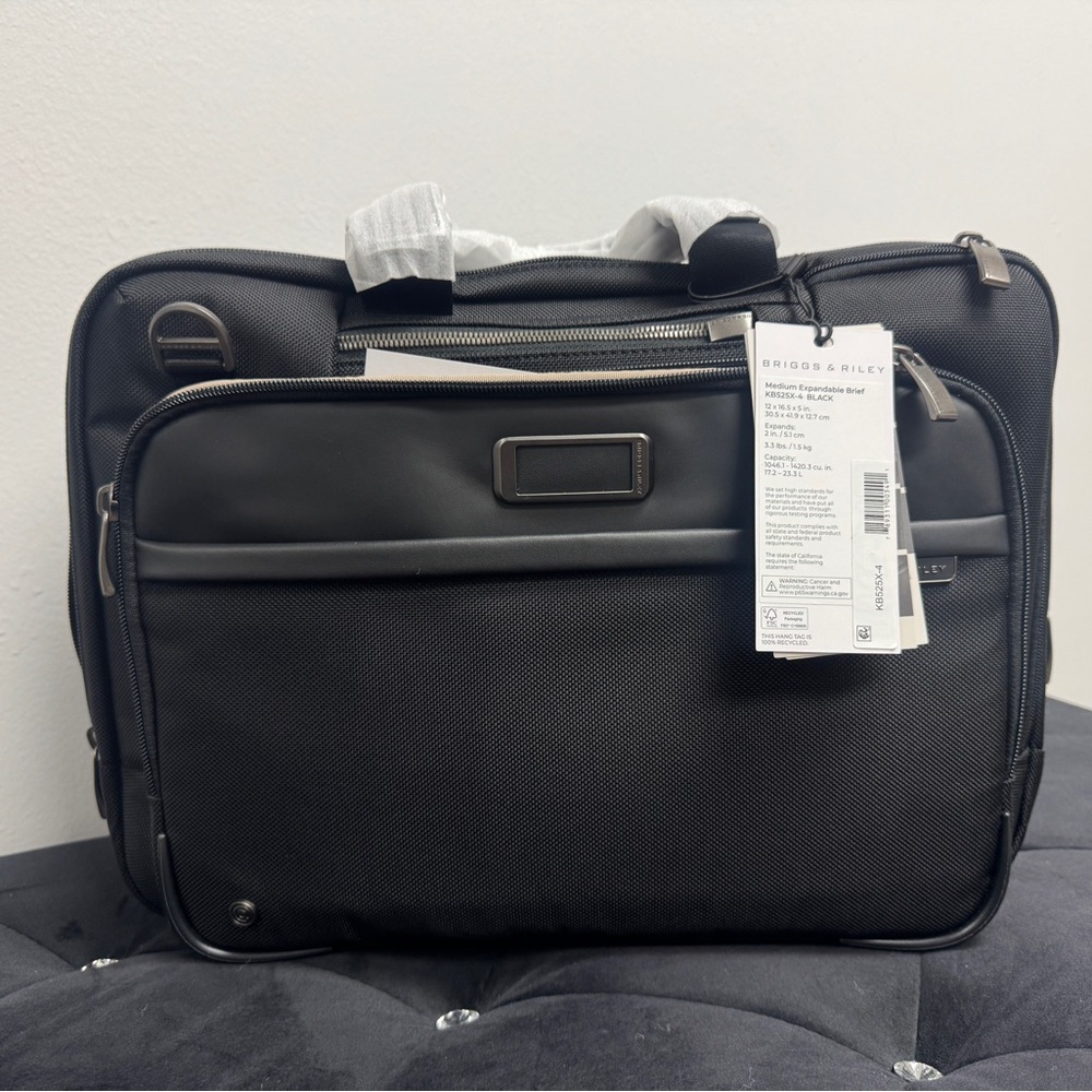 Briggs & Riley Medium Expandable Brief